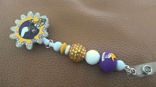 Acrylic Badge Reel with Beads Grace's bead Shop