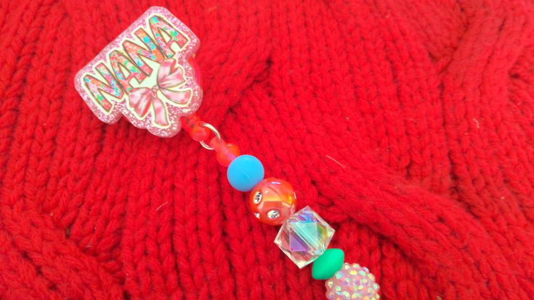Focal Bead Badge Reel Grace's bead Shop