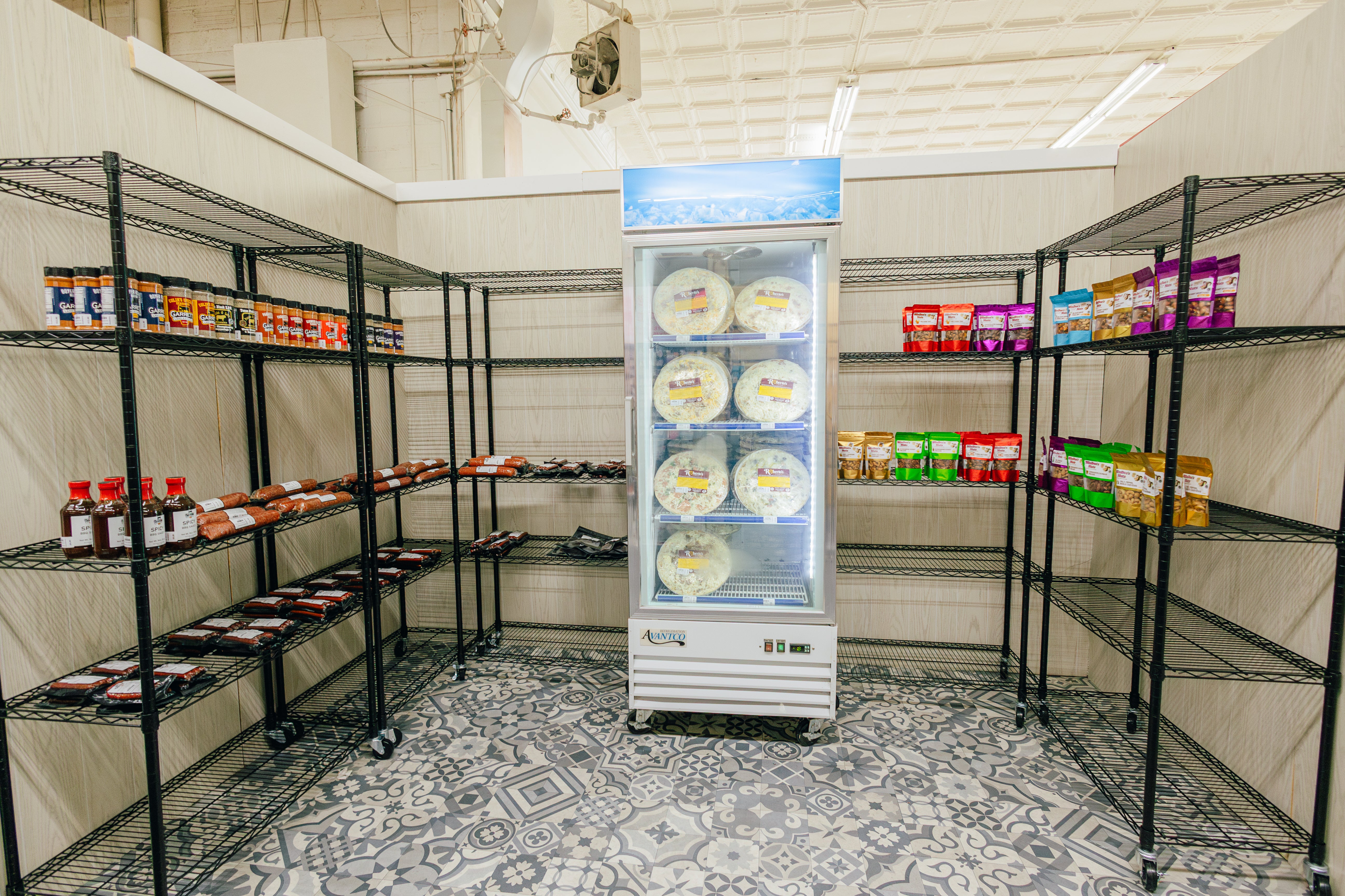 松永真のデザイン　Super Market delano-ca-usa-mar-26-600w-