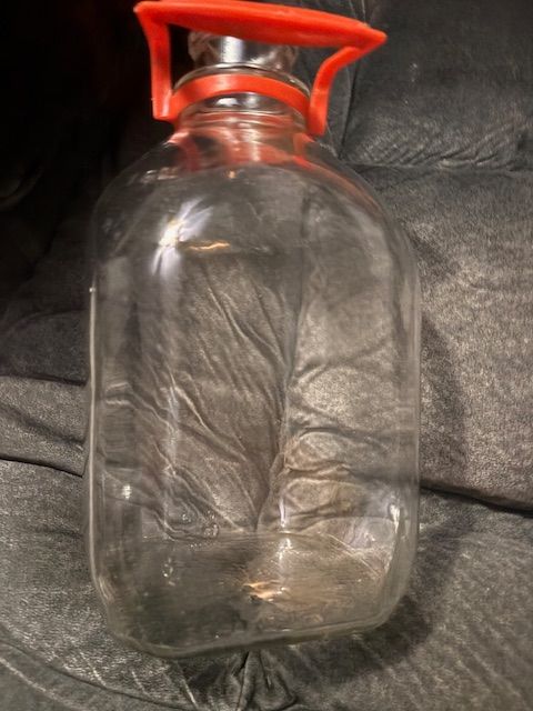Glass Gallon jar, Gallon