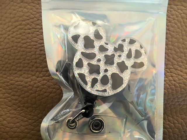 Badge Reel No Beads Grace's bead Shop