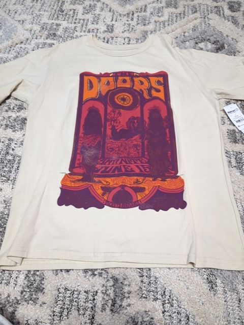 Modern Clothing The doors t-shirt new with tags, S