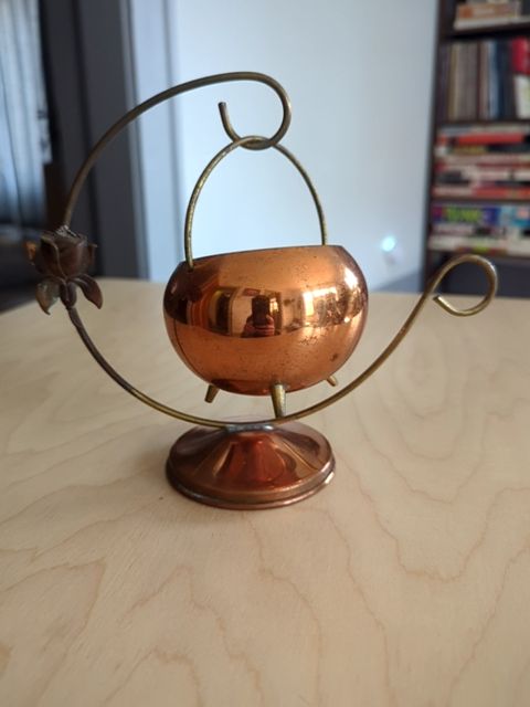 Cooper hanging pot