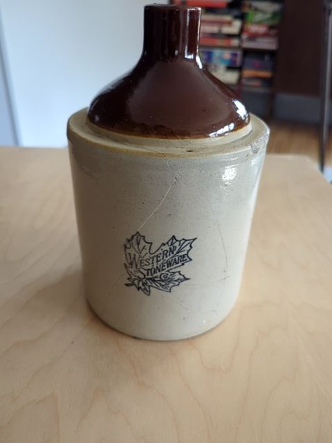 Western Stoneware shoulder whiskey ju