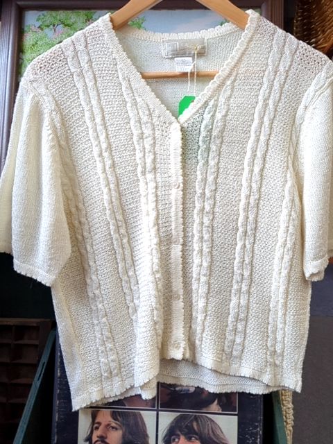 Vintage Clothing White Knit Top, L