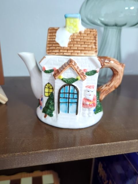 Christmas teapot