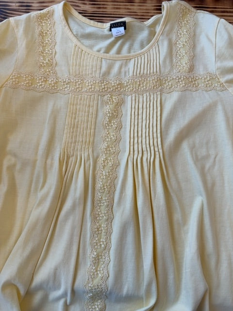 Yellow Salon studio blouse, XL