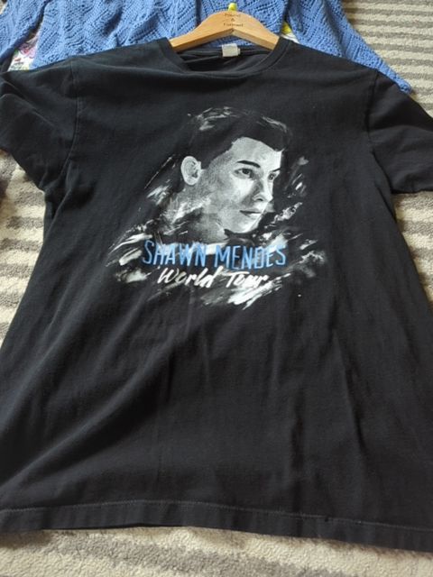 Shawn Mendez tee, M