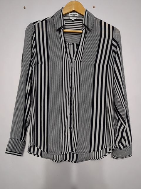 Modern Clothing Express Button Up, S