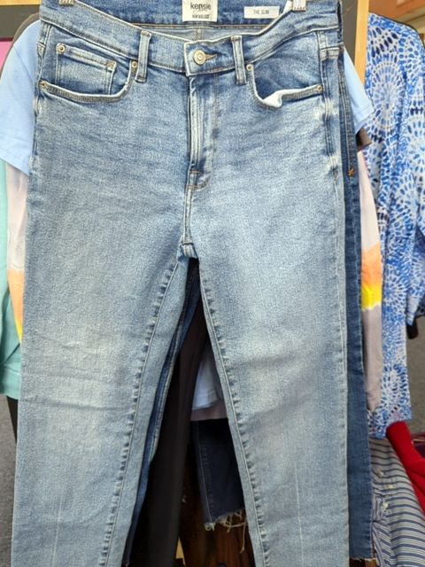 Modern Clothing Kensie Jeans, 6