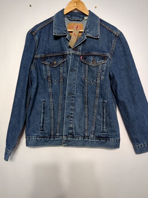 Modern Clothing NWT Levis Jean Jacket, L