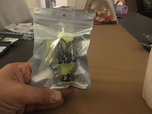 Green Tumbler Keychain Grace's bead Shop