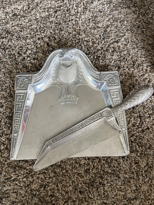 SILENT BUTLER Aluminum Crumb Catcher Tray