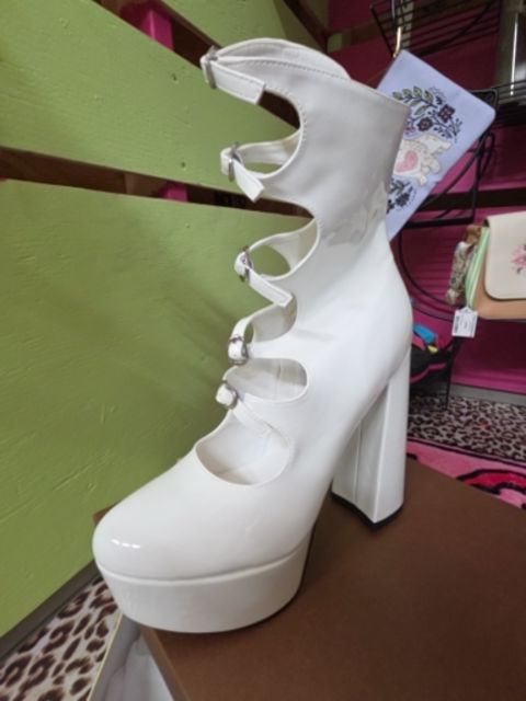 Boutique Shoes, 12,White, Pixie’s Bizarre Bizaar
