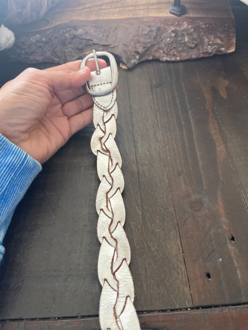 Grey Leather Belt, M