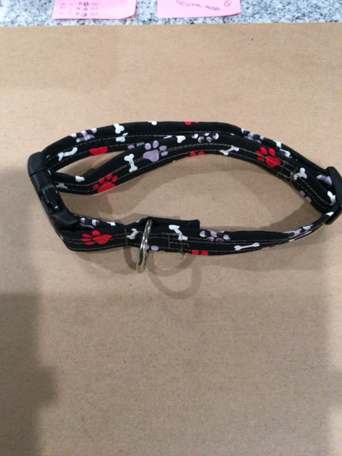 Black with bones and paw prints  Dog collar, Large
