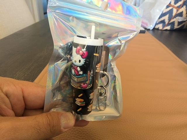 Black Tumbler Keychain Grace's bead Shop