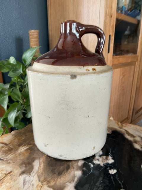Brown/tan Stoneware Ceramic 2 Gallon whiskey Jug, 2 gallon