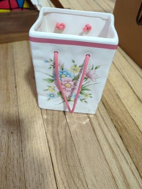Flower Shopping Bag Ceremic