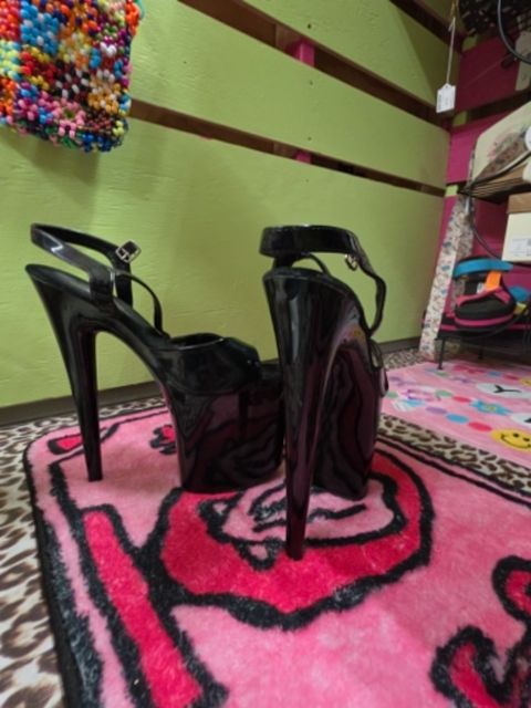Pleasers Shoes, 11,Black patent, Pixie’s Bizarre Bizaar
