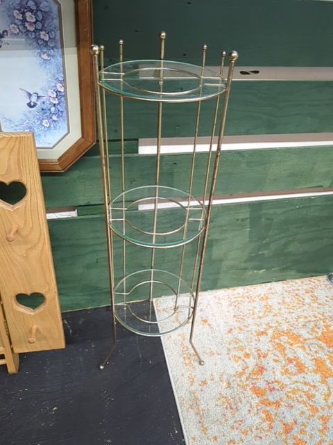 Shelf, Found & Formed
