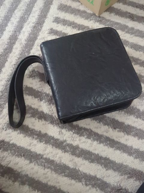 Cd case, Found & Formed