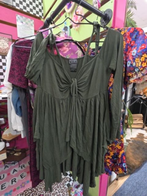 Midnight Hour Dress, XL,Green, Pixie’s Bizarre Bizaar