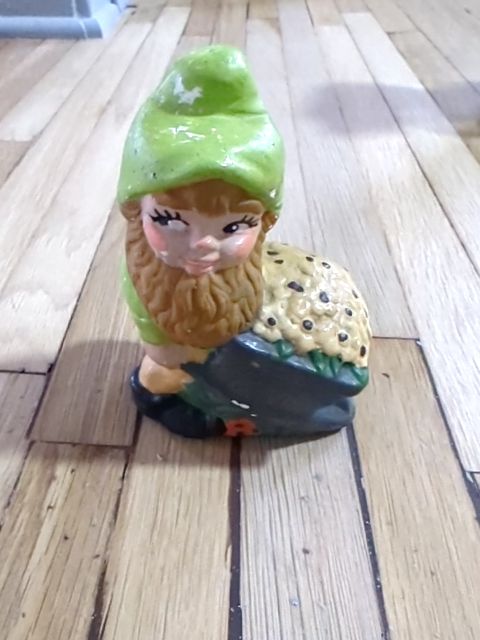 Gnome with wheelbarrow
