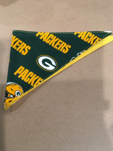 GB Packers  Dog bandanna- tied, Small