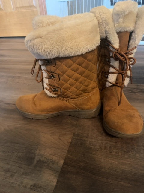 Brown  Boots, 8