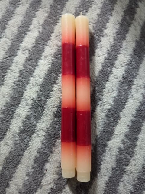 Pair red and white candle
