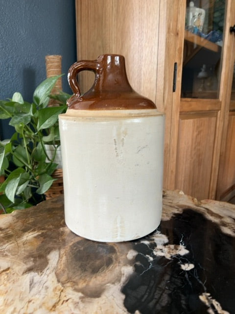 Brown/tan Stoneware Ceramic 1 Gallon Whiskey Jug, 1 gallon