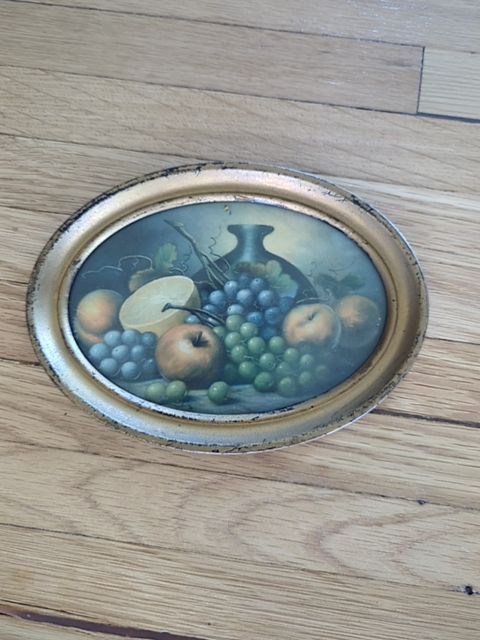 Vintage Oval Fruit Frame