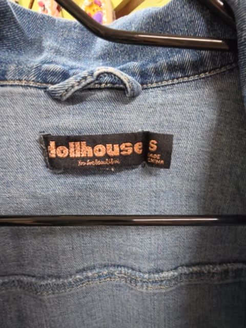 Medium wash Dollhouse Tops, S
