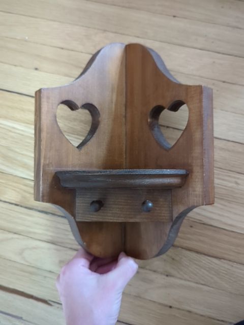 Corner Heart Shelf