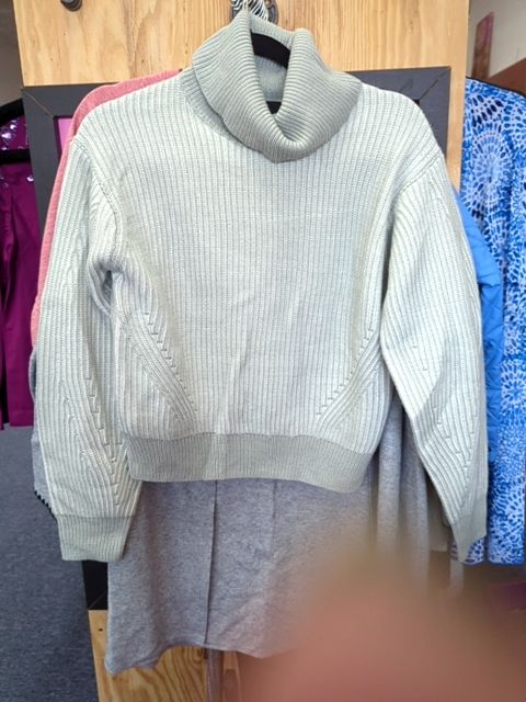 Modern Clothing Dkny Sweater, XS