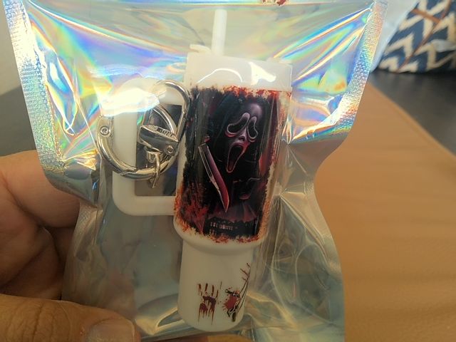 White Tumbler Keychain Grace's bead Shop