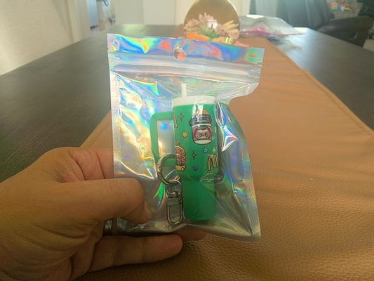 Green Tumbler Keychain Grace's bead Shop