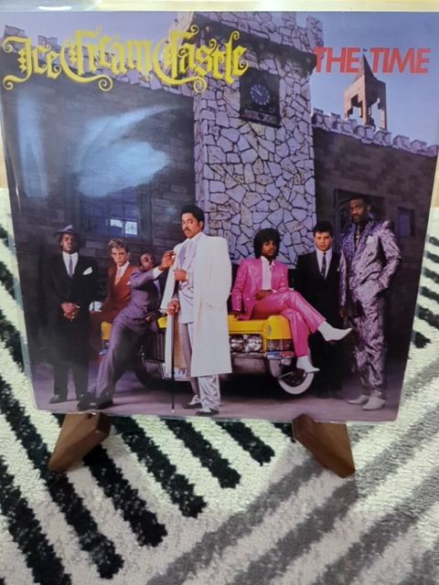 Vinyl Ice cream Castle the time
