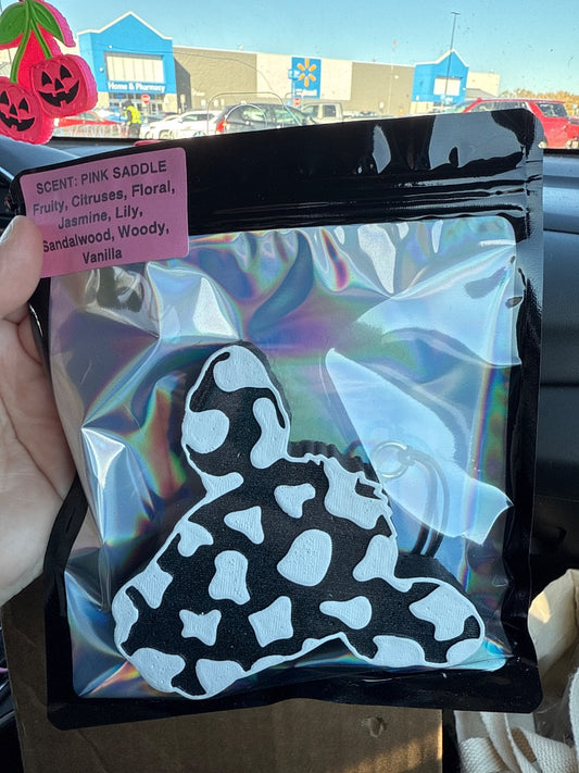 White Cow  Freshie, Full Size