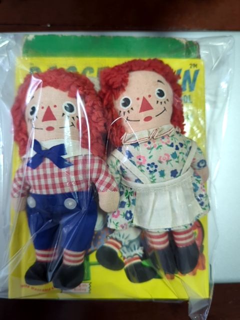 Raggedy Ann and Andy set