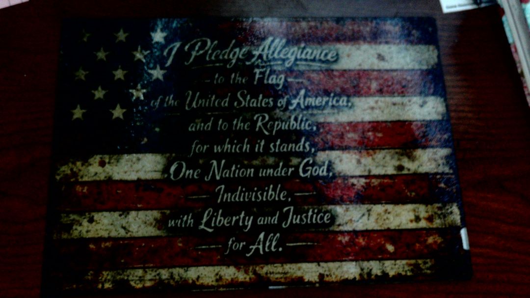 Cutting board I PLEDGE ALLEGIANCE, 11 x 8