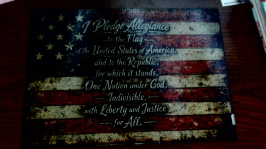 Cutting board I PLEDGE ALLEGIANCE, 11 x 8