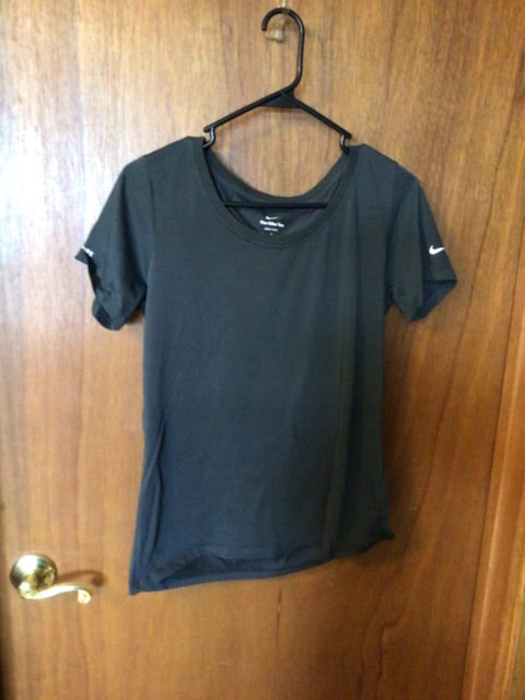 Dark gray Nike Tee shirt, Medium