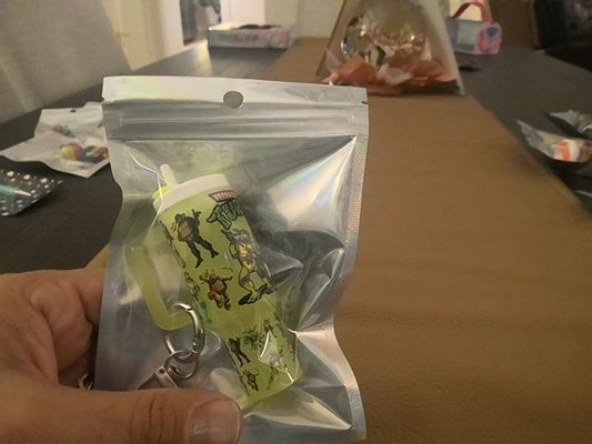 Green Tumbler Keychain Grace's bead Shop