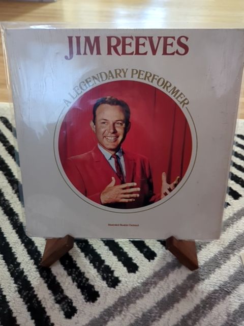 Vinyl Jim Reeves with booklet