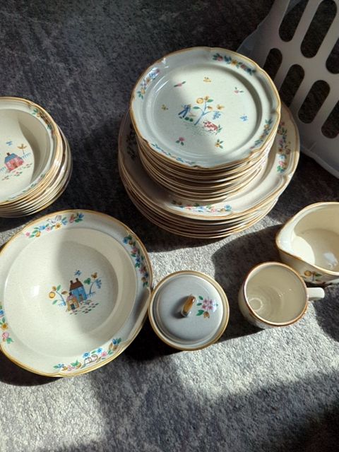 Heartland dish set 30 items