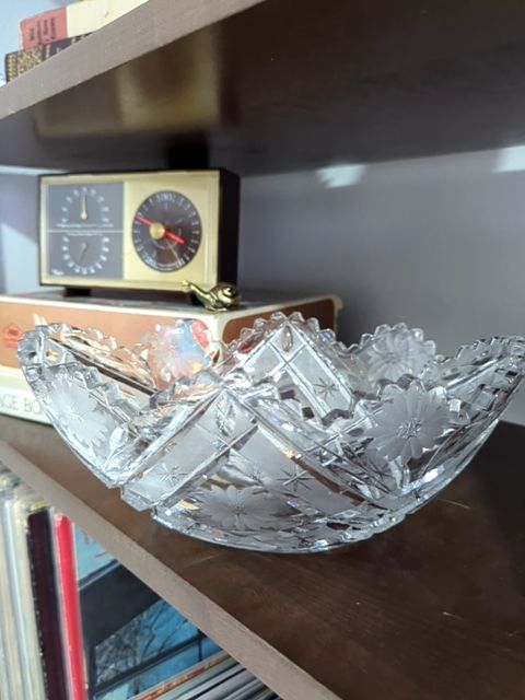 Crystal bowl