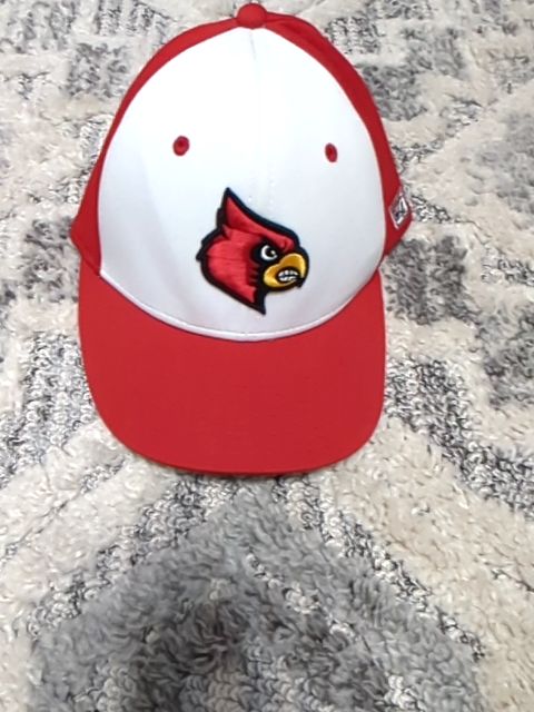 Az Cardinals hat, M