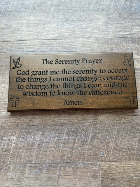 Wooden sign The serenity prayer